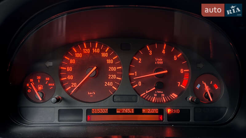 Седан BMW 5 Series 2003 в Львове