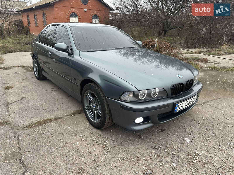Седан BMW 5 Series 2002 в Чернигове