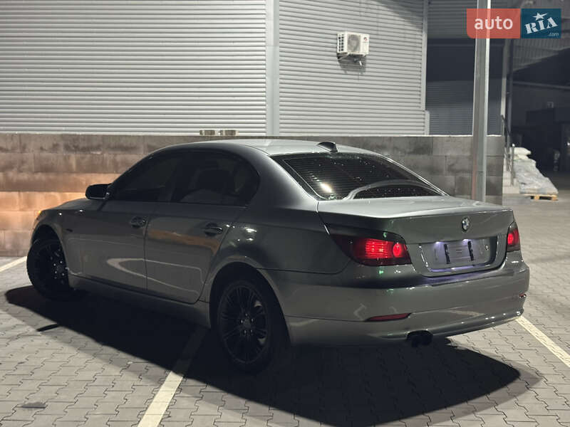 Седан BMW 5 Series 2007 в Сарнах