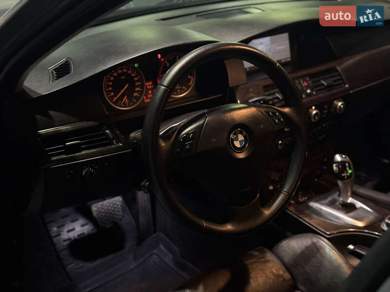 Седан BMW 5 Series 2007 в Сарнах
