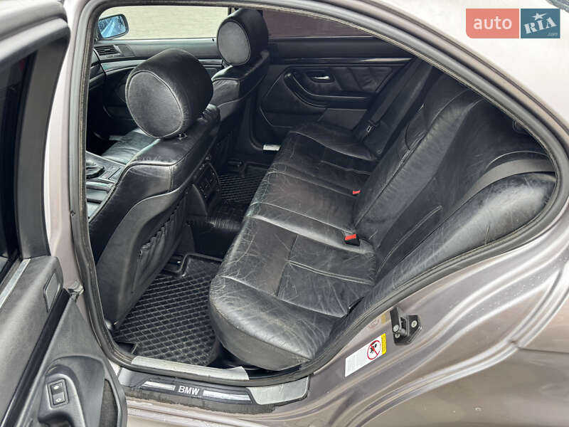 Седан BMW 5 Series 1999 в Стрию