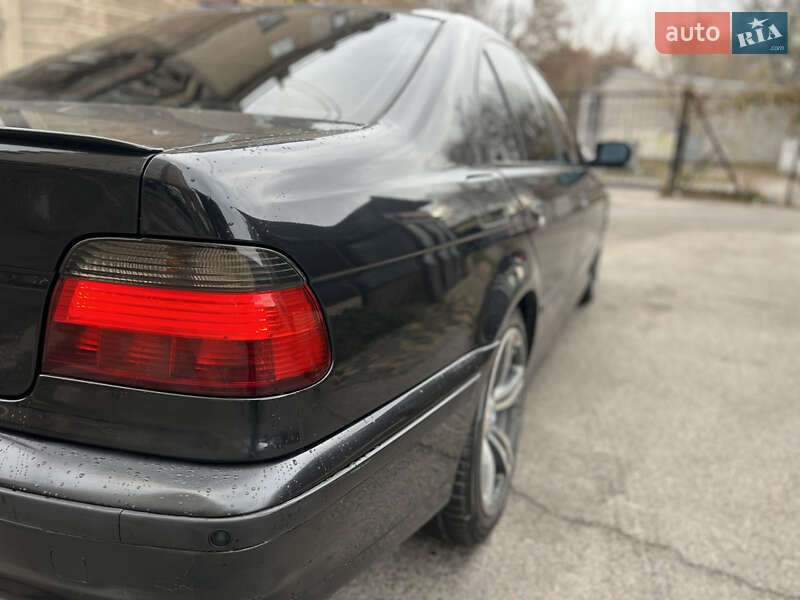 Седан BMW 5 Series 1999 в Днепре