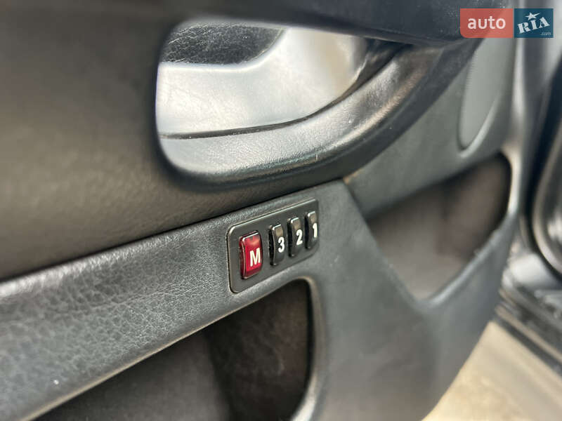 Седан BMW 5 Series 1999 в Днепре