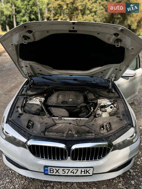 Универсал BMW 5 Series 2017 в Волочиске фото 17 Универсал BMW 5 Series 2017 в Волочиске