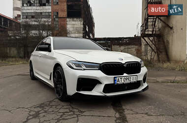 Седан BMW 5 Series 2018 в Калуше