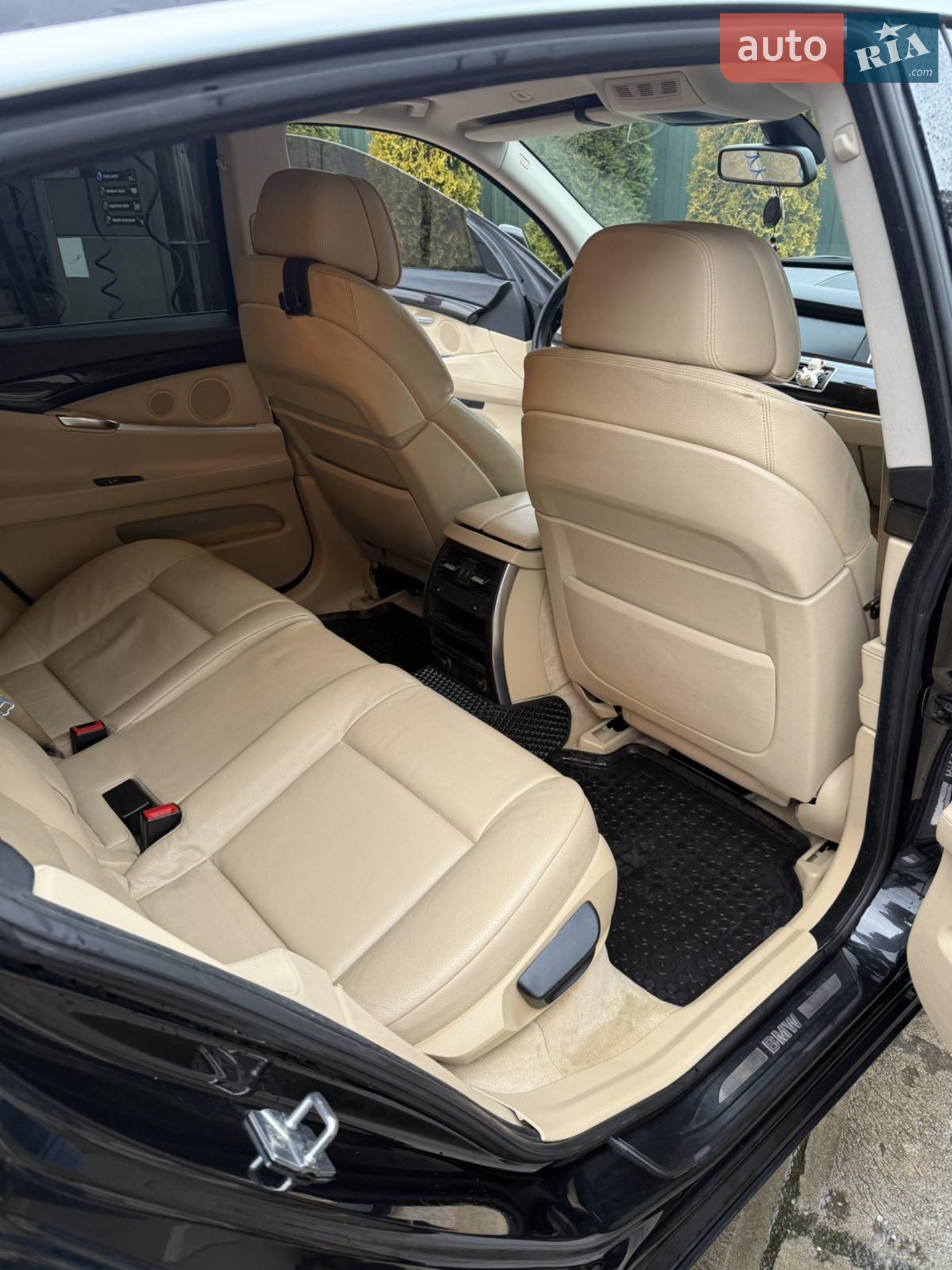 2010 BMW 5er - мініатюра 14