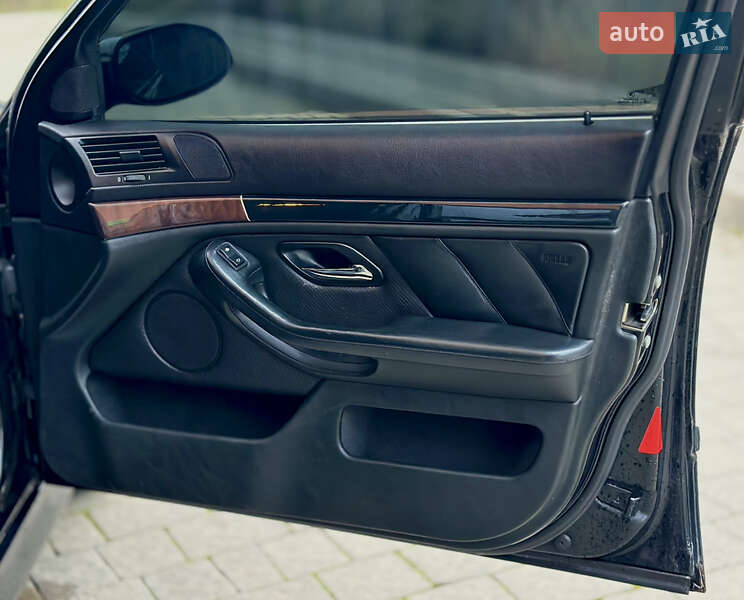 Универсал BMW 5 Series 2001 в Ивано-Франковске