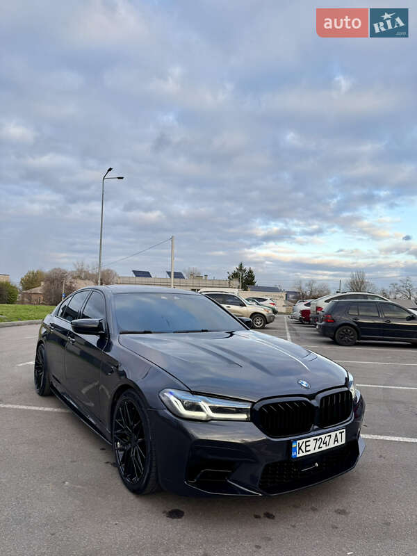 Седан BMW 5 Series 2019 в Днепре фото 38 Седан BMW 5 Series 2019 в Днепре