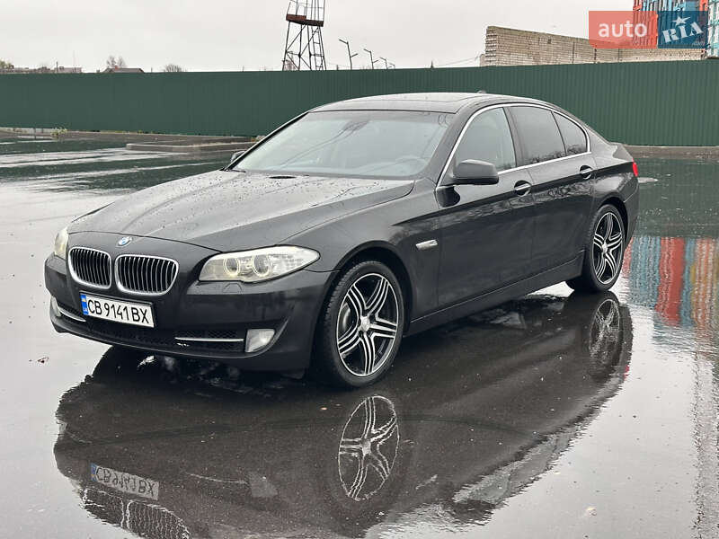 Седан BMW 5 Series 2011 в Чернигове