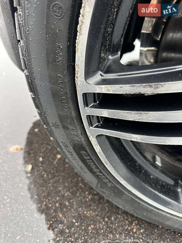 Седан BMW 5 Series 2011 в Чернигове