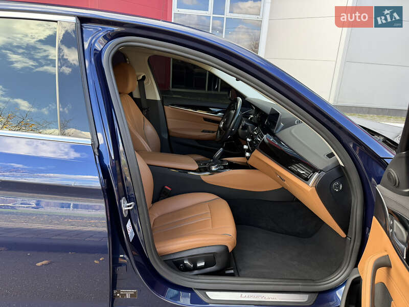 Седан BMW 5 Series 2018 в Киеве