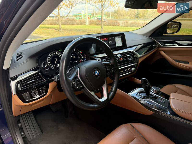 Седан BMW 5 Series 2018 в Киеве