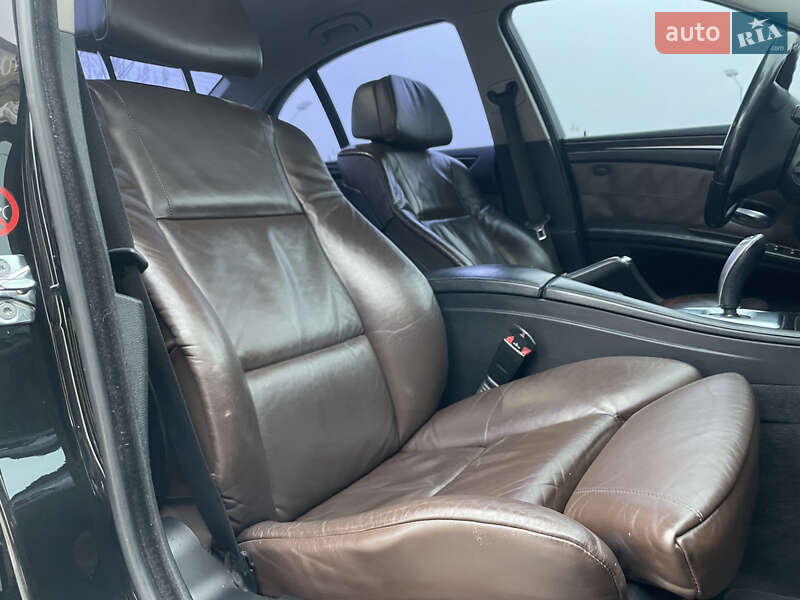Седан BMW 5 Series 2008 в Дрогобыче