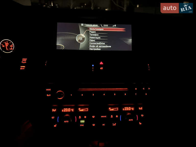 Седан BMW 5 Series 2014 в Южноукраинске