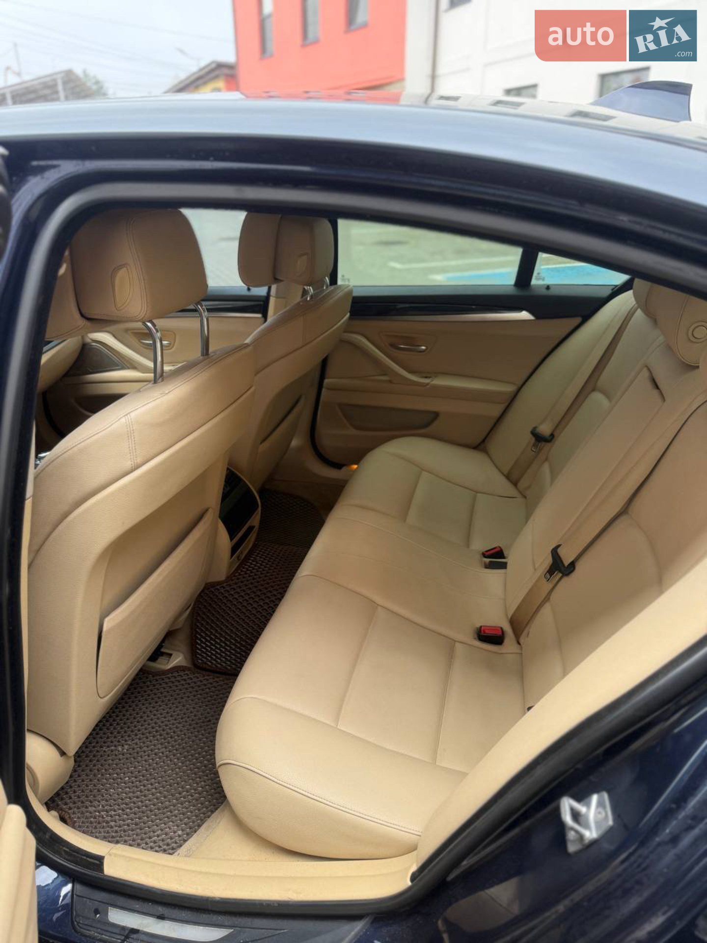 2011 BMW 5er - мініатюра 9