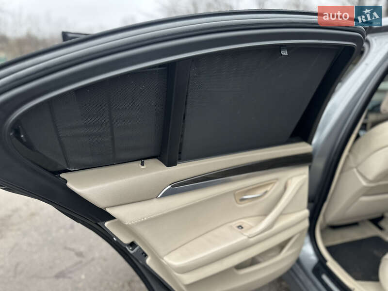 Седан BMW 5 Series 2010 в Полтаві