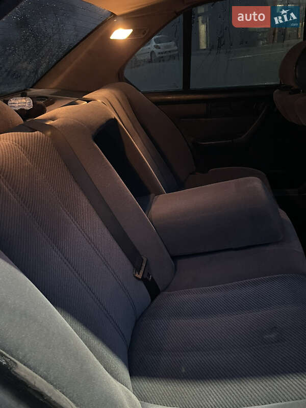 Седан BMW 5 Series 1990 в Ковеле