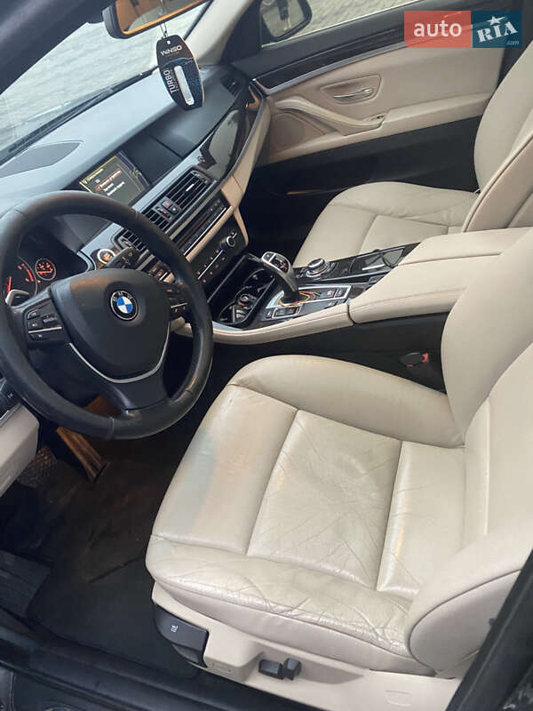 Универсал BMW 5 Series 2012 в Звягеле фото 22 Универсал BMW 5 Series 2012 в Звягеле