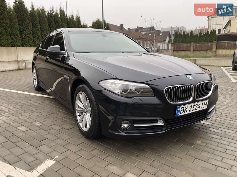 Седан BMW 5 Series 2014 в Ровно