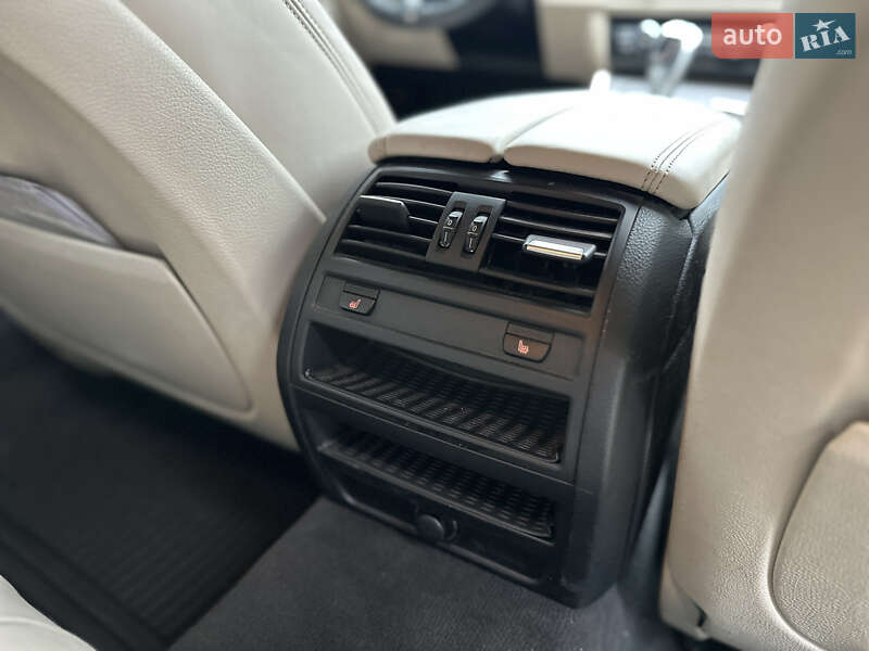 Седан BMW 5 Series 2013 в Львове фото 22 Седан BMW 5 Series 2013 в Львове