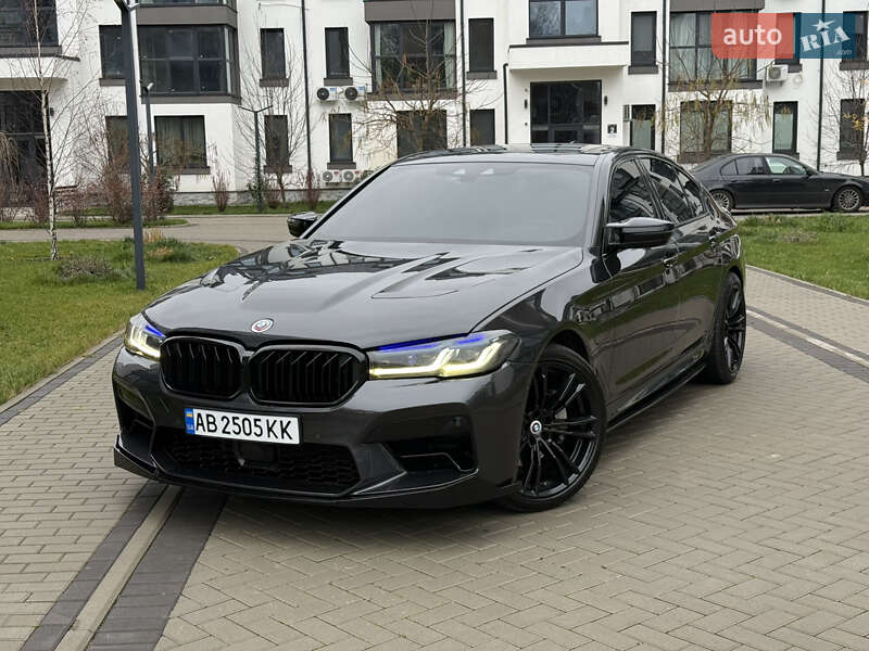 Седан BMW 5 Series 2018 в Киеве фото Седан BMW 5 Series 2018 в Киеве