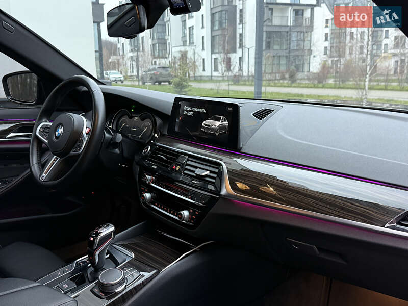 Седан BMW 5 Series 2018 в Киеве фото 15 Седан BMW 5 Series 2018 в Киеве