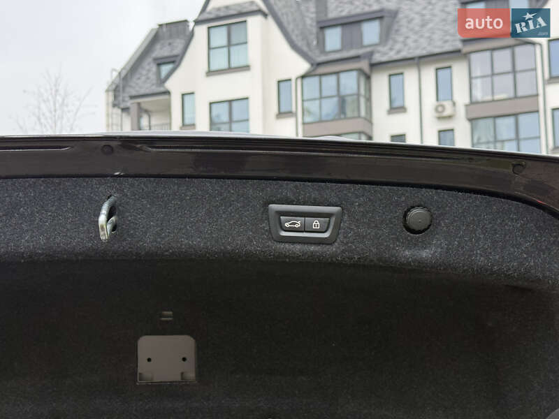 Седан BMW 5 Series 2018 в Киеве фото 33 Седан BMW 5 Series 2018 в Киеве