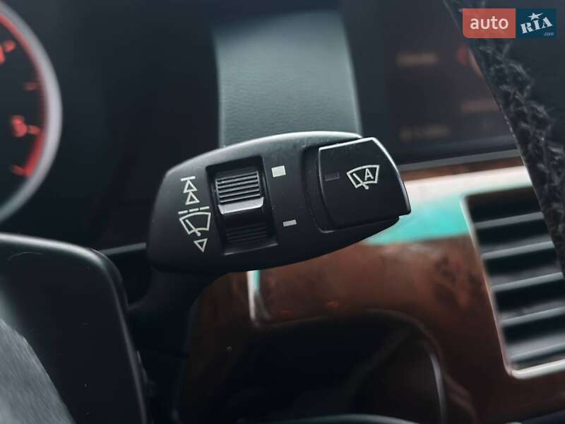 Седан BMW 5 Series 2004 в Киеве