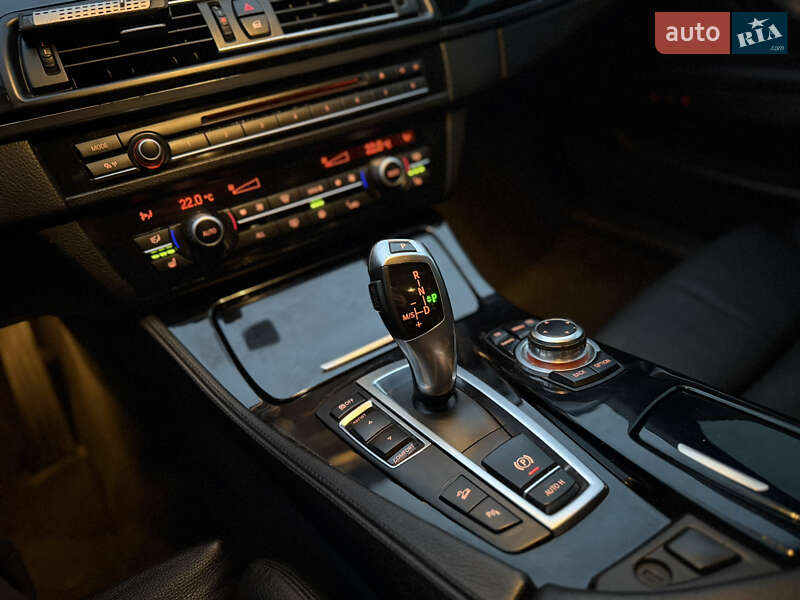 Седан BMW 5 Series 2011 в Хмельницком