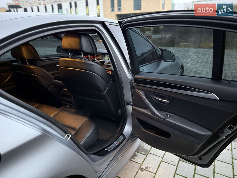 Седан BMW 5 Series 2011 в Хмельницком