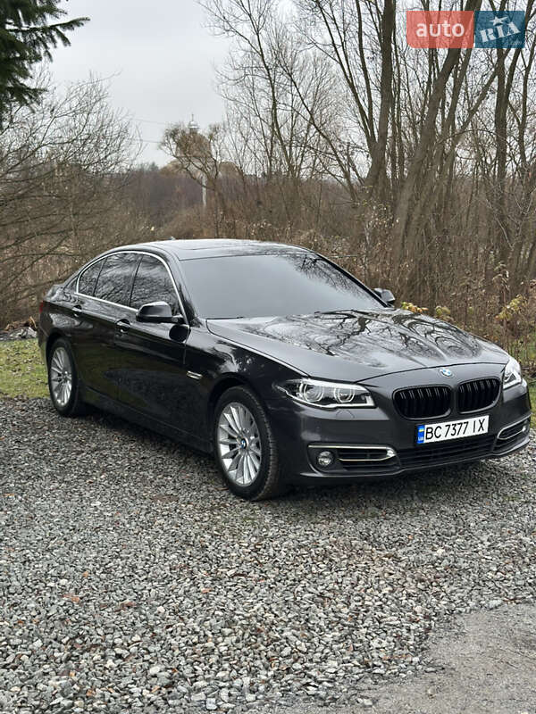 Седан BMW 5 Series 2014 в Львове