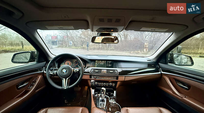 Седан BMW 5 Series 2011 в Киеве