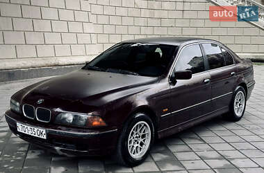 Седан BMW 5 Series 1996 в Одессе