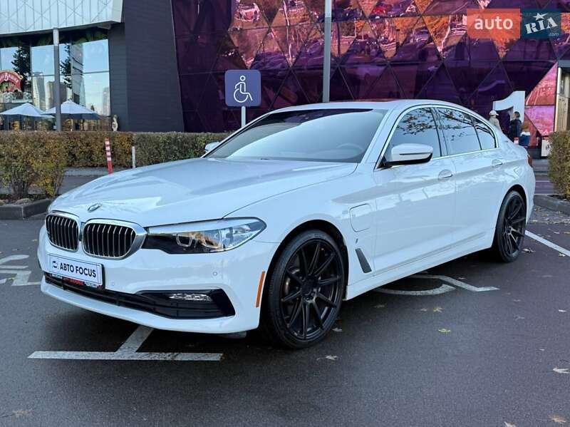 Седан BMW 5 Series 2018 в Киеве