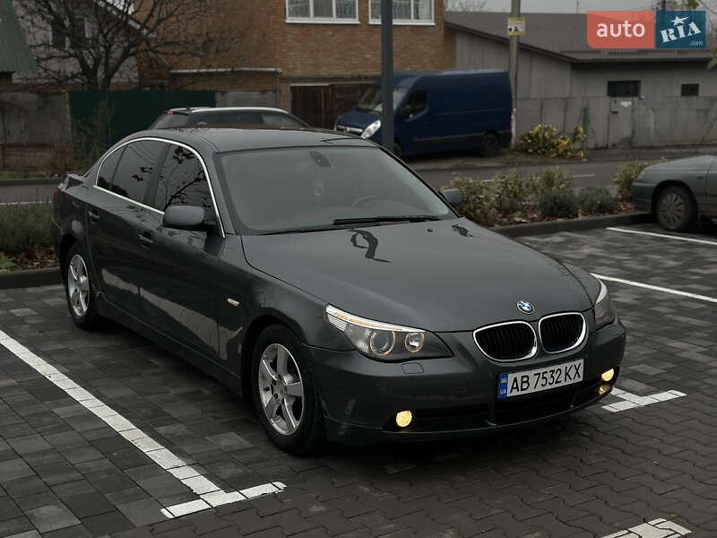Седан BMW 5 Series 2004 в Виннице