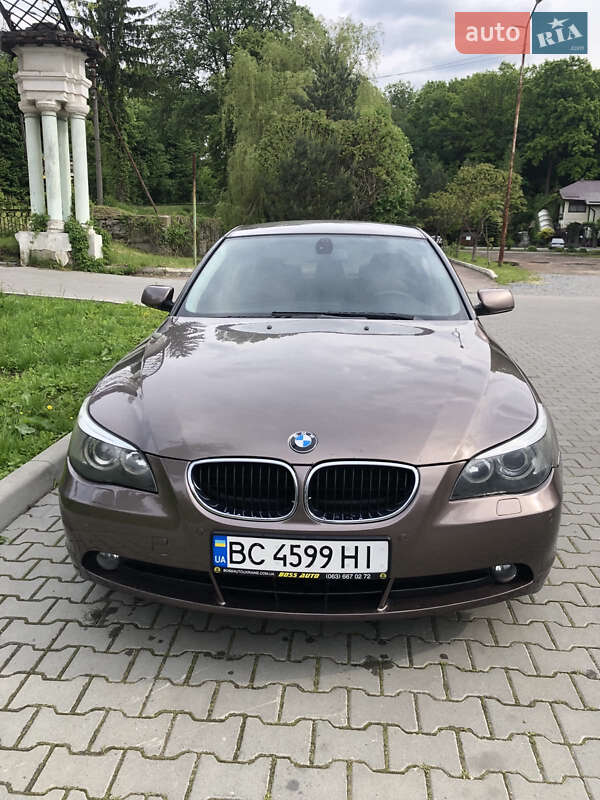 BMW 5 Series 2004 BMW 5 Series 2004