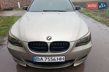 Седан BMW 5 Series 2004 в Смолином
