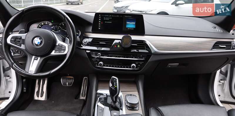 Седан BMW 5 Series 2018 в Одессе
