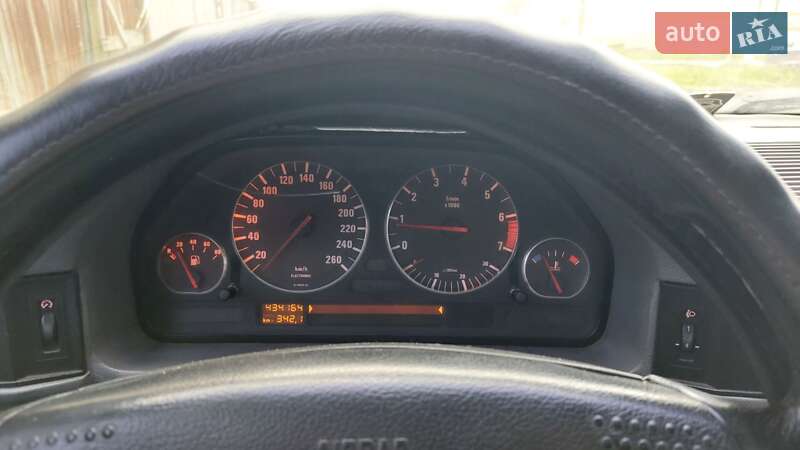 Седан BMW 5 Series 1994 в Вінниці