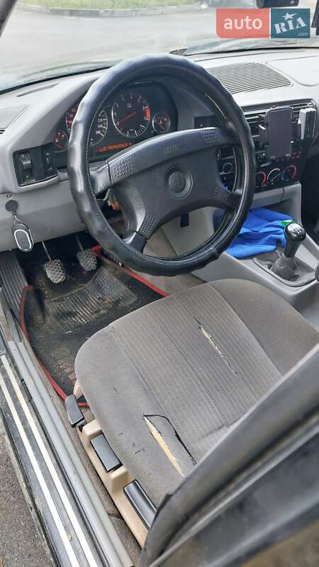 Седан BMW 5 Series 1994 в Вінниці