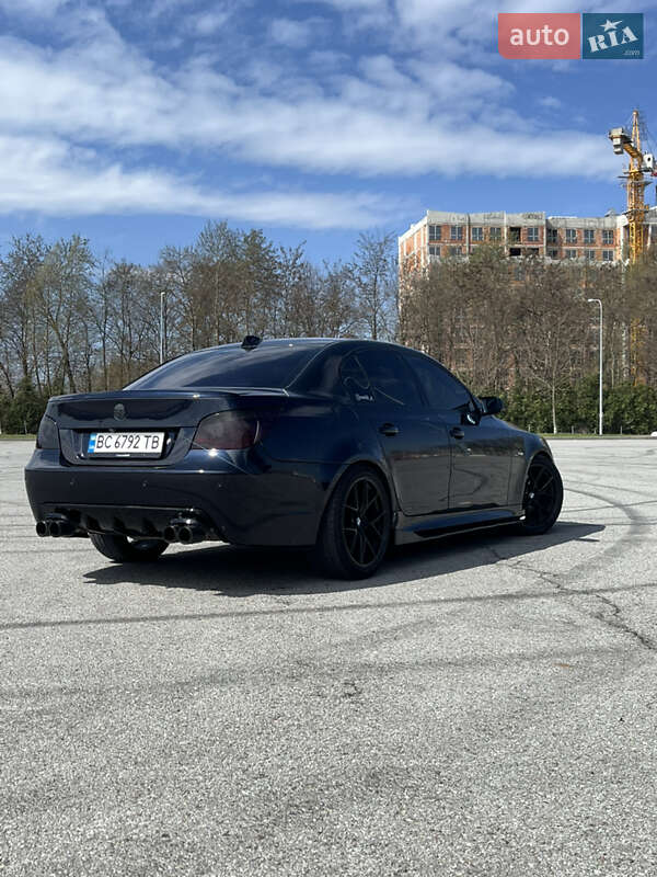 Седан BMW 5 Series 2007 в Львове