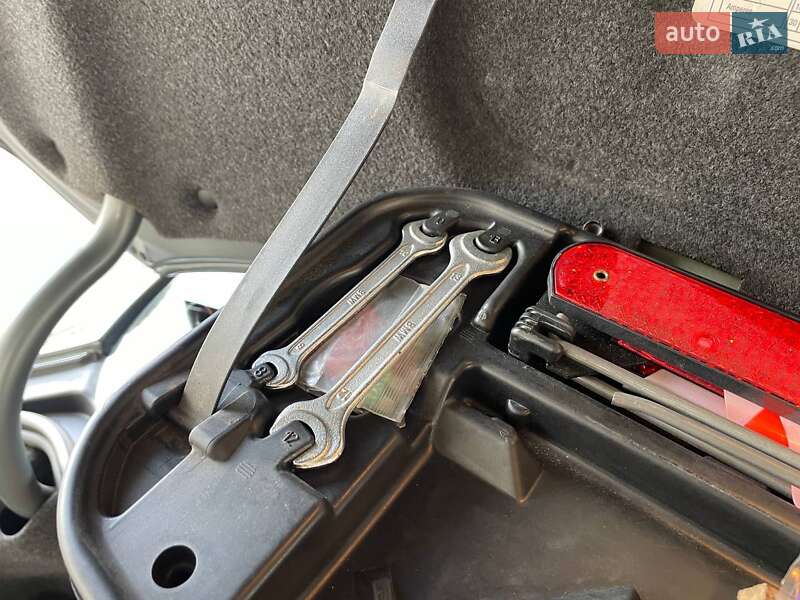 Седан BMW 5 Series 2005 в Житомире