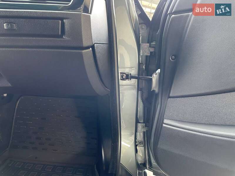 Седан BMW 5 Series 2005 в Житомире