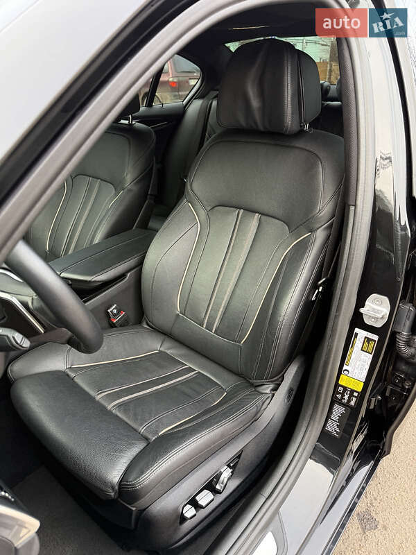 Седан BMW 5 Series 2017 в Полтаве