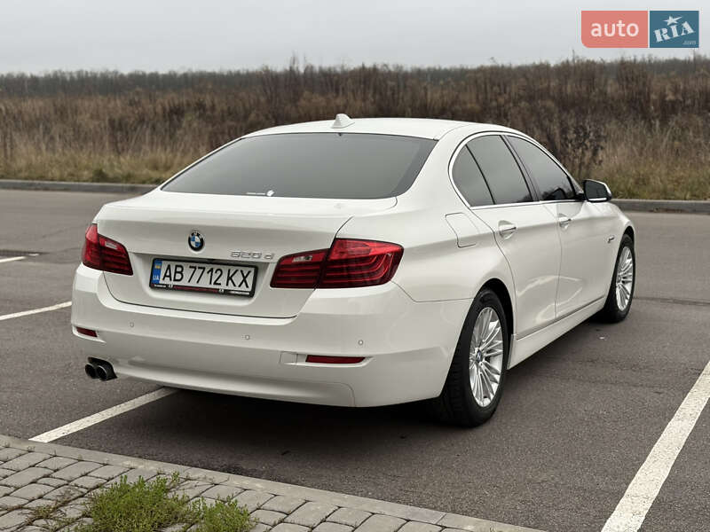 Седан BMW 5 Series 2014 в Вінниці