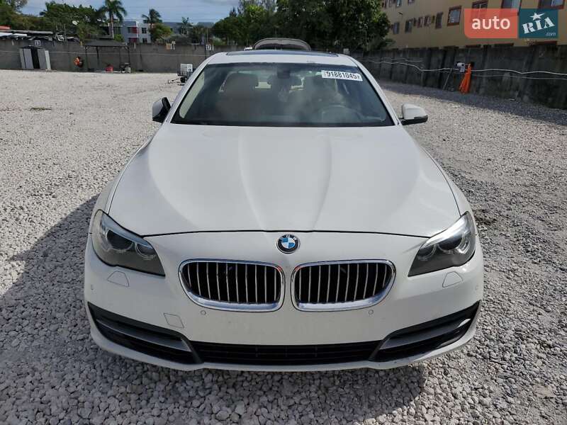Седан BMW 5 Series 2014 в Сумах