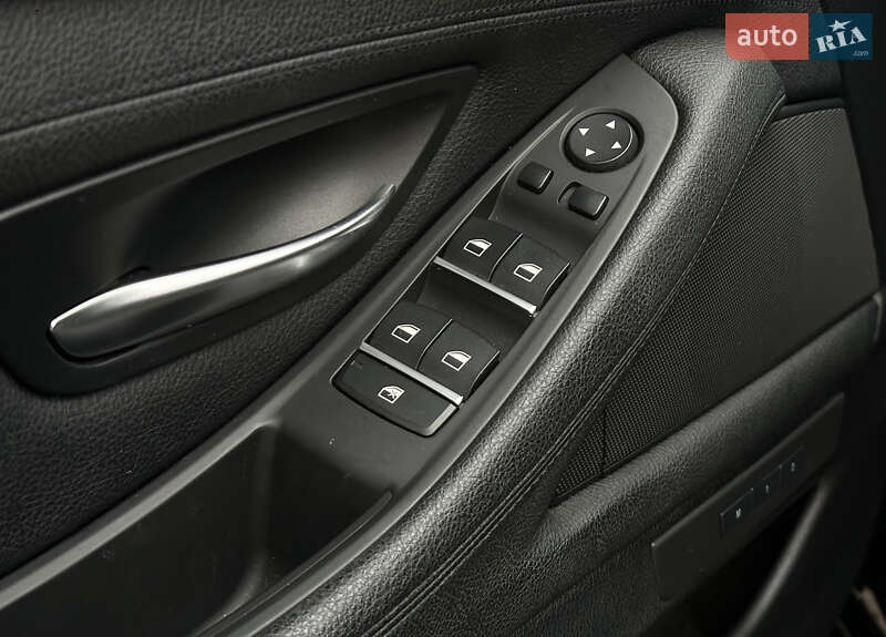 Седан BMW 5 Series 2013 в Миколаєві
