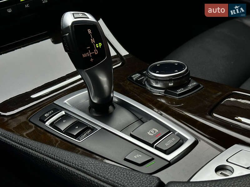 Седан BMW 5 Series 2013 в Миколаєві