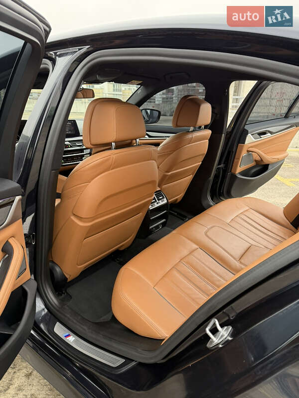 Седан BMW 5 Series 2019 в Киеве фото 16 Седан BMW 5 Series 2019 в Киеве
