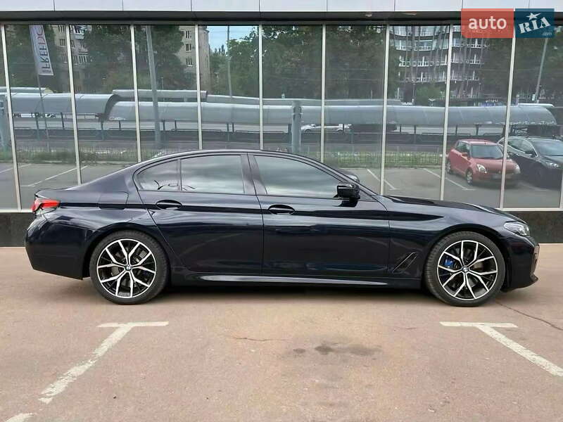 Седан BMW 5 Series 2021 в Киеве